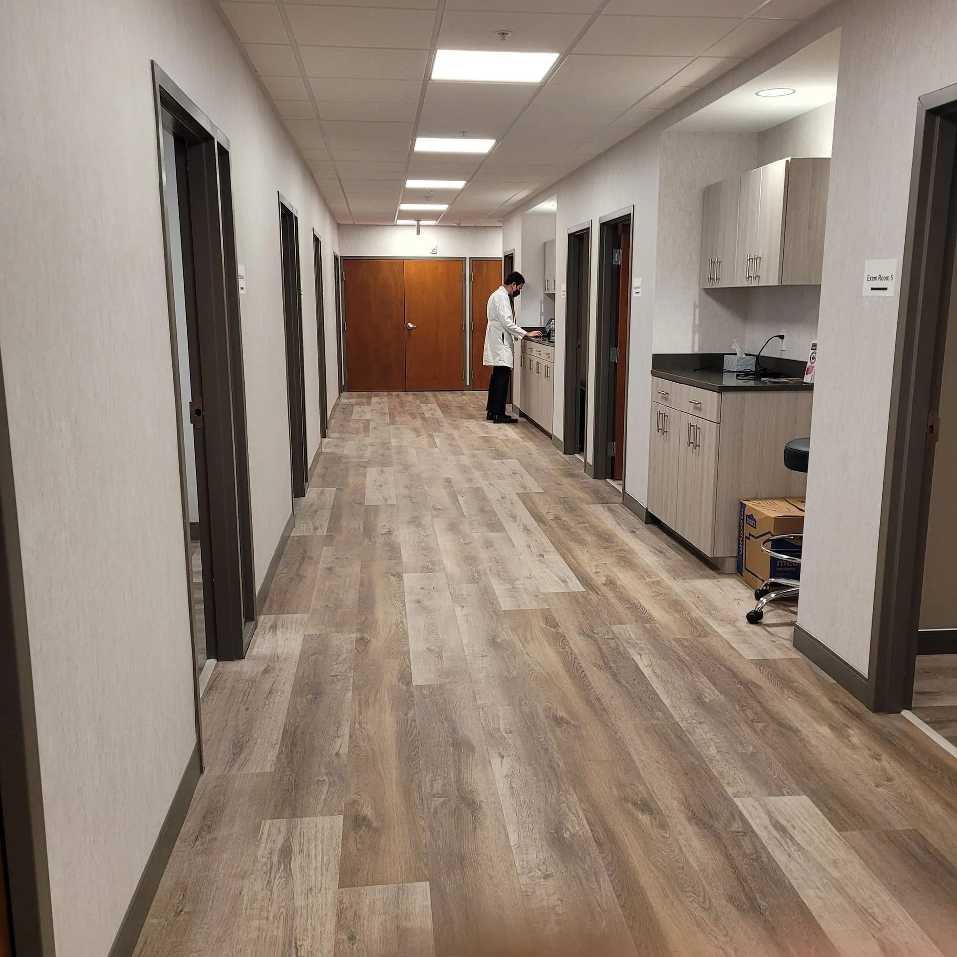 Commercial Cleaning 1